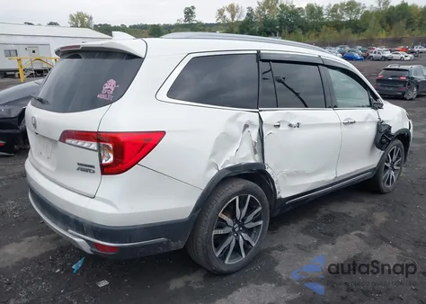 2021 Honda Pilot Awd Touring 7 Passenger z USA, uszkodzony, nr VIN 5FNYF6H68MB024972